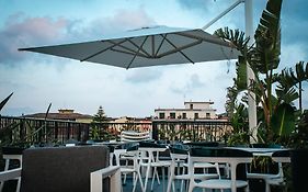 Etrus - Boutique Room & Rooftop